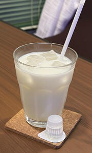 Milk ミルク